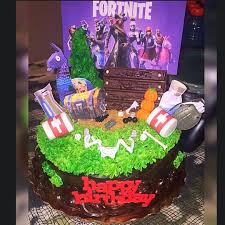 Fortnite Cake Fortnitecake Birthdayparty Fortnitebirthdaycake Instalike Bake Instabake Fortnitehalloween October Cake Birthday Cake Birthday Party