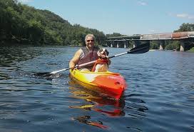 Kayaking with your dog is great because it's really fairly simple. How To Kayak With Your Dog 10 Tips On Kayaking With A Dog