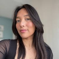 Caroline Nham's Instagram, Twitter & Facebook