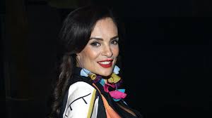 Kimberly Flores: Últimas noticias, videos y fotos de Kimberly Flores |  Univision