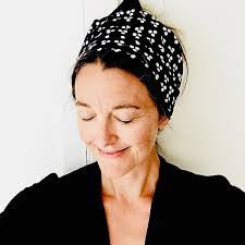 Lynne Roper's Instagram, Twitter & Facebook