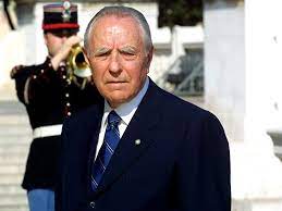Carlo azeglio ciampi — aus wikipedia, der freien enzyklopädie. Morto Ciampi L Ex Presidente Della Repubblica Aveva 95 Anni Corriere It