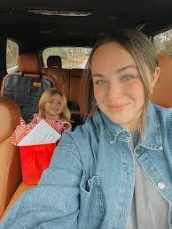 Taylor Brenner's Instagram, Twitter & Facebook