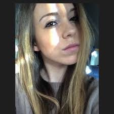 Jess Purvis's Instagram, Twitter & Facebook