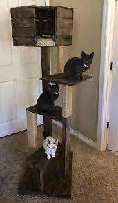 Pallet Wood Sisal Rope Cat Scratcher Tree With House Catsdiytreats Cat Tree House Cat House Diy Cat Scratcher Tree
