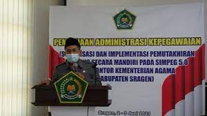 We did not find results for: Kikis Sinyalemen Pns Hantu Kankemenag Sragen Wajibkan Setiap Pns Lakukan Pemutakhiran Data Kantor Wilayah Kementerian Agama Provinsi Jawa Tengah