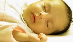 Padahal, faktanya penyakit kuning begitu kompleks, penyebabnya pun juga beragam. Gejala Sakit Kuning Jaundice Pada Bayi Baru Lahir Sopasti Com