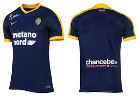 🇸🇪 la squadra di verona dal 1903 🇮🇹 campioni d'italia 1984/85 #️⃣ #daiverona #hvfc #lastoriacontinua hellasverona.it. Hellas Verona 2017 18 Nike Home Away And Third Kits Football Fashion