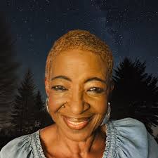 Volunteers hope to make this an annual event. 🎄