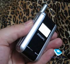Mobile-review.com Philips 636 в интерьере
