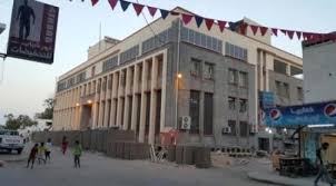 The governor discussed economic and financial developments that took place in yemen during the last two years and the effects of the political crisis on the economic indicators of the country. ØªÙˆØ¶ÙŠØ­ Ù‡Ø§Ù… Ù…Ù† Ø§Ù„Ø¨Ù†Ùƒ Ø§Ù„Ù…Ø±ÙƒØ²ÙŠ Ø§Ù„ÙŠÙ…Ù†ÙŠ Ø§Ù„Ø£Ù…Ù†Ø§Ø¡ Ù†Øª Ø£Ù…Ø§Ù†Ø© Ø§Ù„ÙƒÙ„Ù…Ø© Ø§Ø­ØªØ±Ø§Ù… Ø§Ù„Ø­Ù‚ÙŠÙ‚Ø©