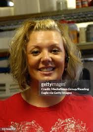 Janis Burton's Instagram, Twitter & Facebook