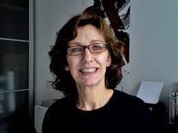 Elisabeth Bernier's Instagram, Twitter & Facebook