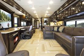A cdl license may not be required to operate your motorhome, but thor motor coach recommends you attend a cdl class to better understand the motorhomes driving and handling. Next Image Luxury Motorhomes Luxury Rv Rv Living