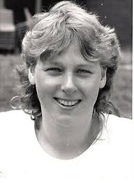 Original Press Photo Swimming Lorraine Burt 29.7.1986