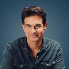 HOTEL POETRY: Sunset Edition : Broicher, Alexander, Seethaler, Robert,  Ariadne, von Schirach, Funk, Mirna, von Rönne, Ronja, Glattauer, Daniel,  Ani, Friedrich, Lewinsky, Charles, Bagus, Clara Maria, Küng, Max, Akyün,  Hatice, Schück, Jo,