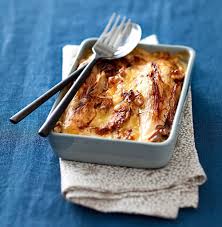 Parcourez les étals et remplissez le panier, le légume de saison déborde d'idées comme de vitamines. Recette Gratin D Endives Noix Et Maroilles Marie Claire