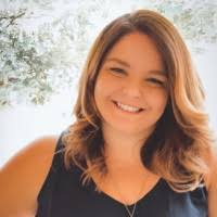 Carrie Cantrell's Instagram, Twitter & Facebook