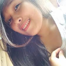 Elaine Deleon's Instagram, Twitter & Facebook