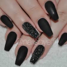 Coffin Acrylic Nails Black And Glitter Makeuphall Black Nails With Glitter Black Acrylic Nails Black Coffin Nails