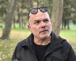 Courrières : une cabane nichée dans le parc Lagrange pour admirer la  Souchez à hauteur d'oiseau