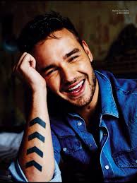 This Smile Just Lights Up My Whole World Just Take A Few Seconds And Stare At Him You Ll End Up Smiling When You Don T Even Liam Payne Liam James One Direction