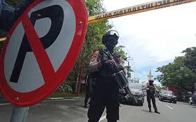 Daun palem adalah simbol dari kemenangan. Bom Bunuh Diri Keuskupan Agung Makassar Batalkan Perayaan Minggu Palma Kabar24 Bisnis Com