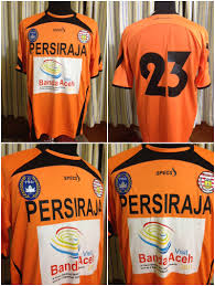 Akun kzclip resmi persiraja kutaraja aceh | official kzclip channel of persiraja kutaraja aceh. Persiraja Banda Aceh Home Football Shirt 2011 2012