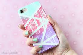 This craft will take your phone from drab to fab in minutes. Abstract Gradiant Painted Cell Phone Case Lydi Out Loud