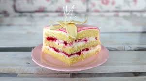 Tort Malinowy Marmurkowy Orchideli Przepisy Na Torty I Slodki Stol In 2020 Desserts Food Cake