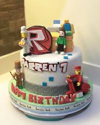 Roblox Money Cake Slide For Fun Video Roblox Fondant Edibleart Sugarart Moneycake Birthdaycelebration Roblox Birthday Cake Roblox Cake Cake