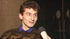 Ondřej vetchý se galavečera nemohl zúčastnit, protože měl představení v divadle. Mlady Ondrej Vetchy 1988 Youtube