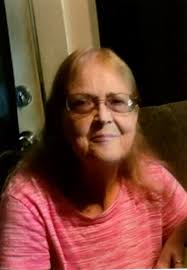 Lynn Kensinger's Instagram, Twitter & Facebook