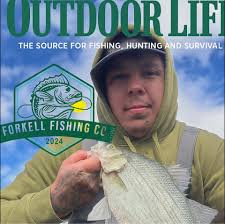 Does anyone have the larger Bass Pro insulated hub?