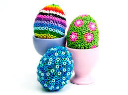 We're not the only ones decorating with the trees: 10 Clever Ideas For Decorating Faux Easter Eggs Diy
