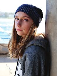 HELPING YOUNG PEOPLE TO BE AND STAY WELL