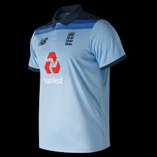 You can pick up a polyester team jersey which offers a dry and comfortable fit for playing. New Balance 2019 20 England Cricket Odi Replica Shirt Romida Cricket