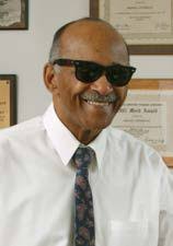 CLOVES CAMPBELL, SR. Honored as a Historymaker 2005