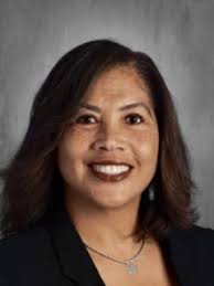 Sonya Hendricks's Instagram, Twitter & Facebook