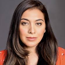 Zilah Mendoza's Instagram, Twitter & Facebook