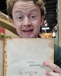 It's been a crazy few weeks over here so I'm long overdue updating you