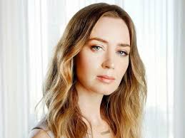Emily olivia leah blunt is an english actress. Emily Blunt Biography Age Height Husband Net Worth Starswiki