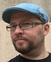 Thomas Mauer's Instagram, Twitter & Facebook