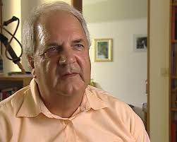 Op de vuist in Dachau