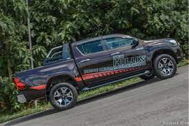 Jarak perjalanan kereta highlux toyota bila minyak e. Pandu Uji Toyota Hilux 2 4l Dan 2 8l Mandrem Lain Macam Careta