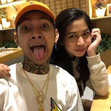 Young Lex dan Istri Gelar Tasyakuran 7 Bulan Kehamilan