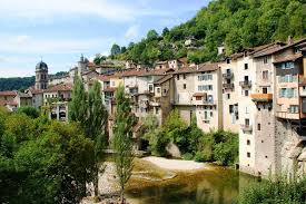Pont En Royans 38 Village Et Maisons Suspendues House Styles Mansions Far Away