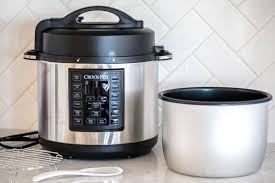 You want the water to be simmering when you are ready to steam the dumplings. How To Use The Crock Pot Express Pressure Cooker