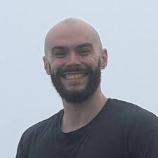 Manchester connections… ITS PIZZA TIME🍕 Over the next couple of weeks I'll  be delivering pizza to some of your lovely offices! I mean, who doesn't  love a free lunch?? Comment below your