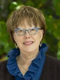 Janet Tighe's Instagram, Twitter & Facebook